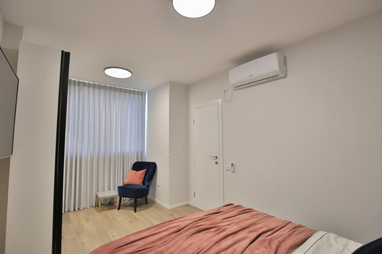 Cozy And Stylish 1-Bedroom Apartment Нетания Екстериор снимка
